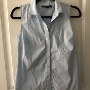 Sleeveless Collared Top